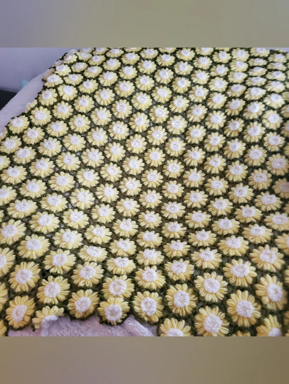 Crotchet Daisy Design Blanket